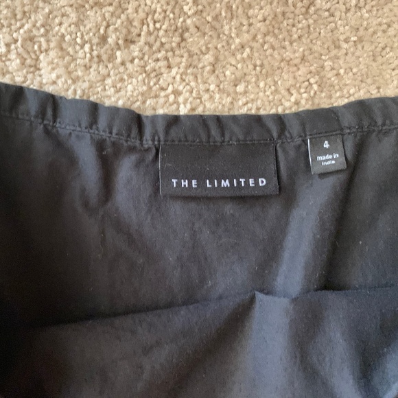 Black eyelet skirt - Picture 4 of 4